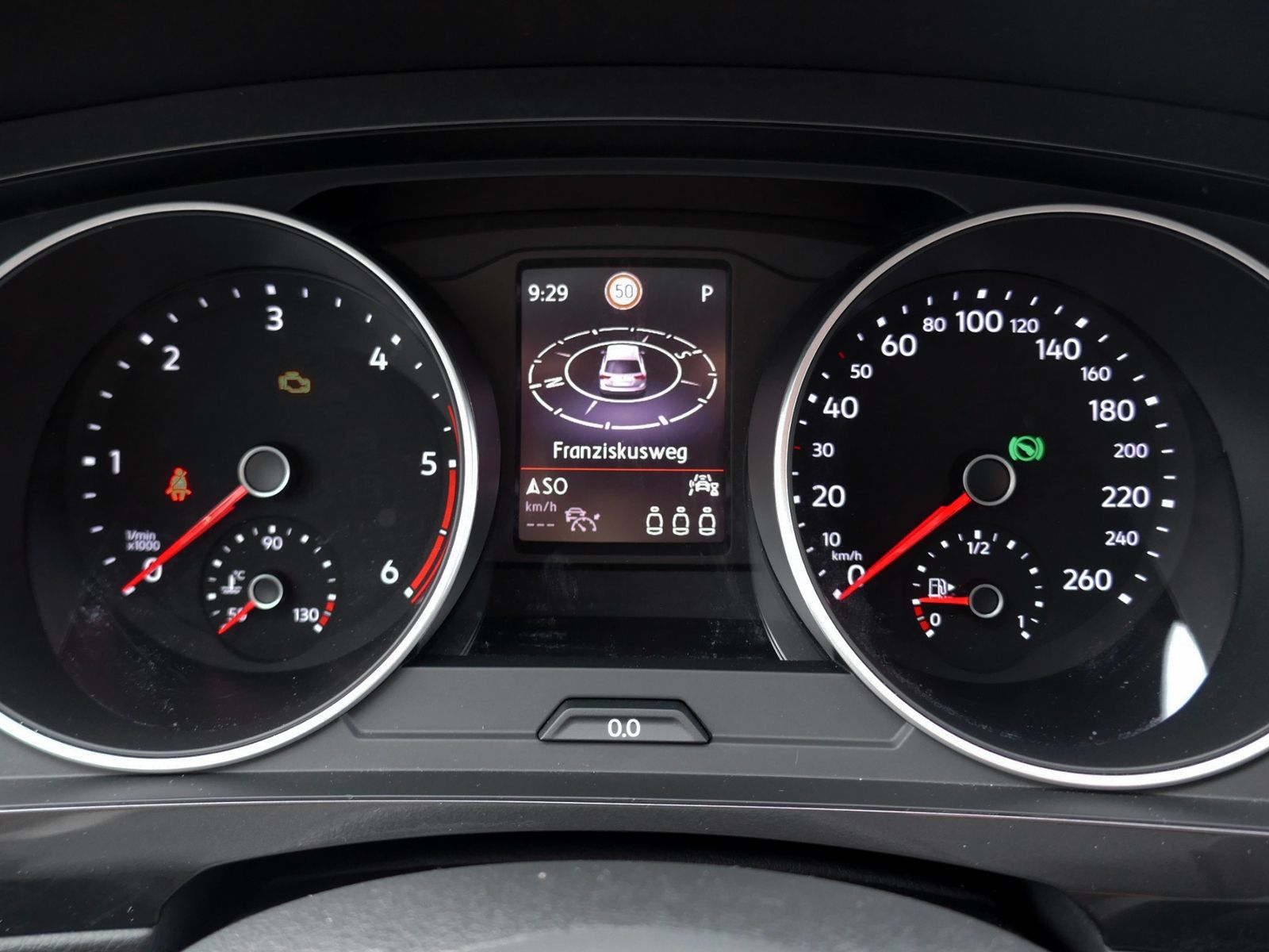 Fahrzeugabbildung Volkswagen Tiguan MOVE 2.0 TDI DSG | LED RFK ACC Navi