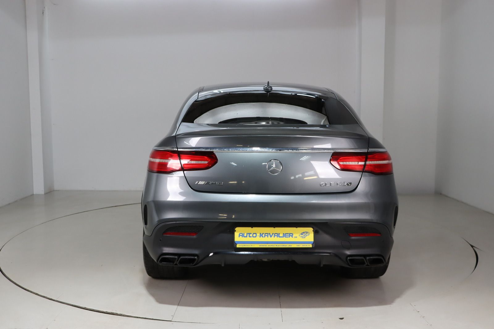 Fahrzeugabbildung Mercedes-Benz GLE 63 s AMG 4Matic Coupe DIS+ 1. Hand