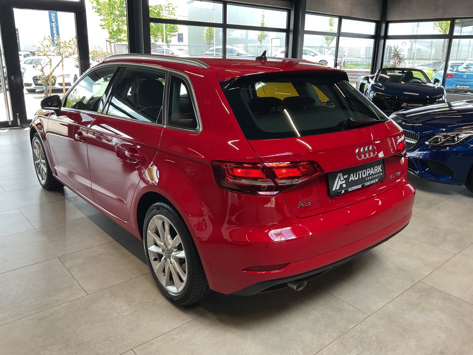 Audi A3 Sportback 30 TDI Navi Sitzh. Xenon PDC 17" foto 6