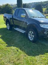 Mitsubishi Pickup L200 Mitsubishi - Mitsubishi Pick-up: Von Privat