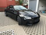 BMW M6 Coupe  **Vollausstattung/2.Hand/TOP ZUSTAND** - BMW M6: Sportwagen