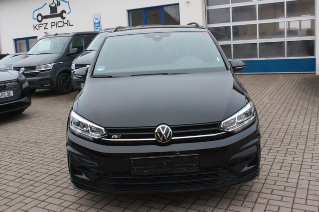 Volkswagen Touran Highline  R-Line 1,5TSI DSG LED Pano 7-Si