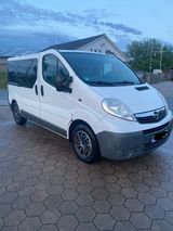 Opel Vivaro 2.0 CDTI PKW, 6 Gang TÜV 01/2027 - Opel Vivaro aus 2007