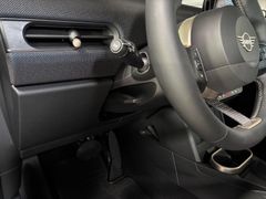 Fahrzeugabbildung MINI Cooper C 1,5 Steptronic Classic Trim