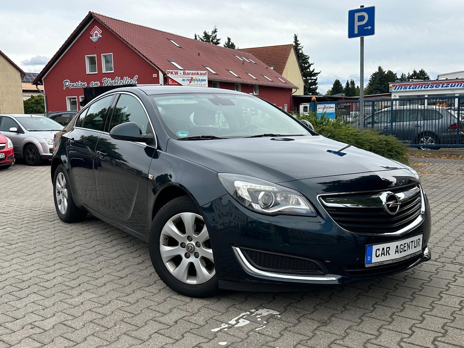 Opel Insignia XENON + KLIMAAUTO + BEH-LENKRAD + PDC
