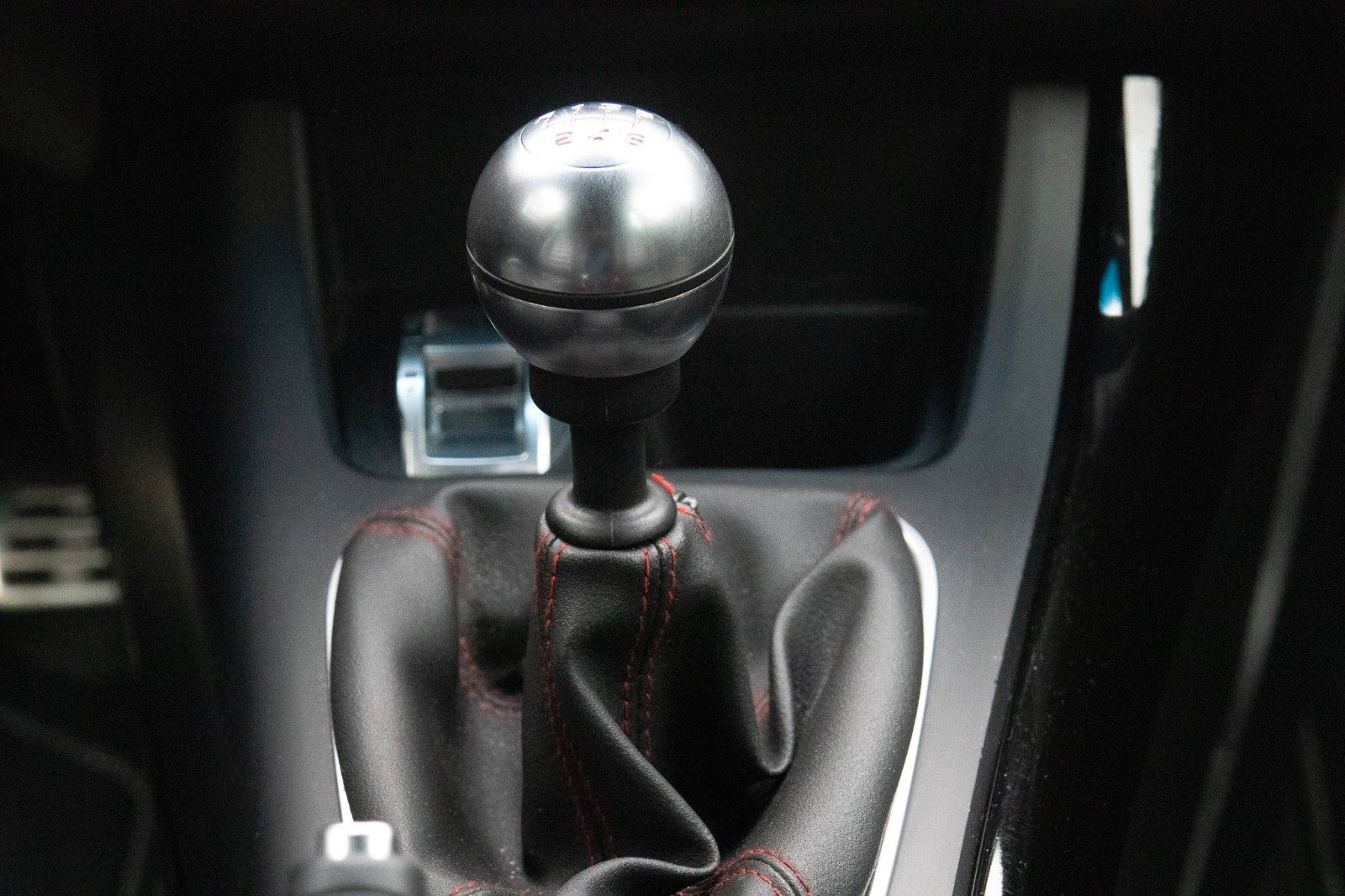 Fahrzeugabbildung Alfa Romeo Giulietta 1.4TB Turismo Navi*1Hd*Temp*Sitzhzg