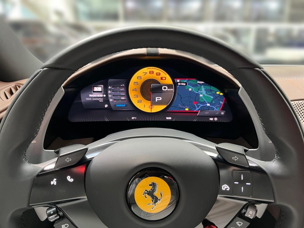 Ferrari Roma Grigio Alloy*Cioccolato*Magneride*Alcantara
