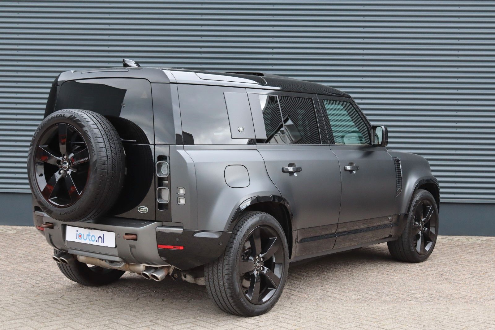 Land Rover Defender 110 V8 Carpathian Edition imagem 2