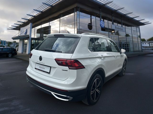 Tiguan Elegance 4Motion 2.0 TDI, AHK, Pano, Navi
