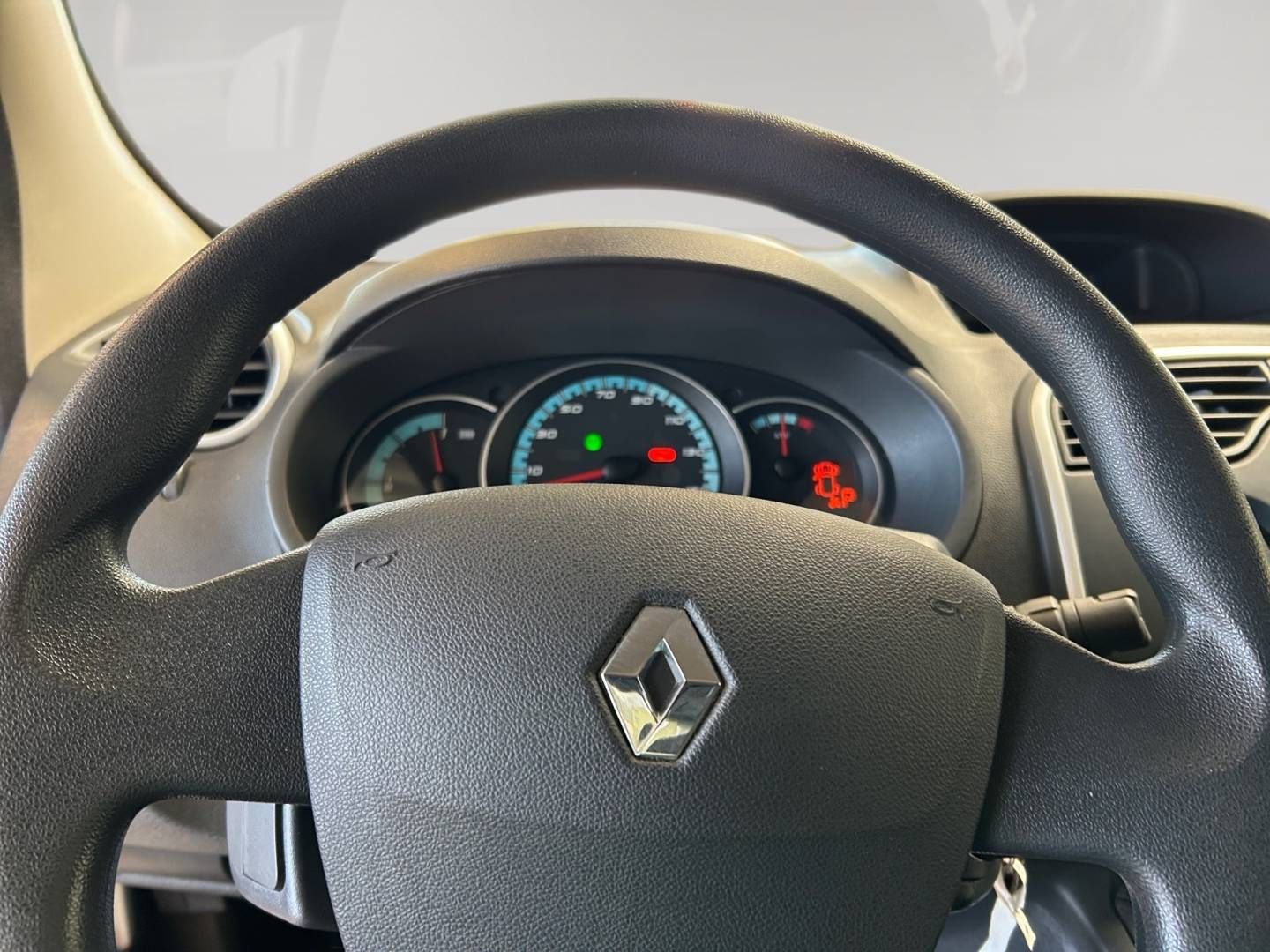 Fahrzeugabbildung Renault KANGOO E-TECH 2-Sitzer (Selection) mit Batteriek