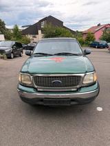 Ford Expedition XLT V8 - Ford Expedition von privat
