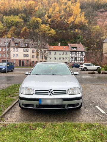 Volkswagen Golf 4 1,6 zu verkaufen