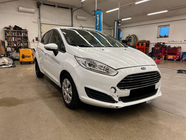 Ford Fiesta Trend KLIMA/NAVI/TEMPOMAT/BT/MULTILENKR