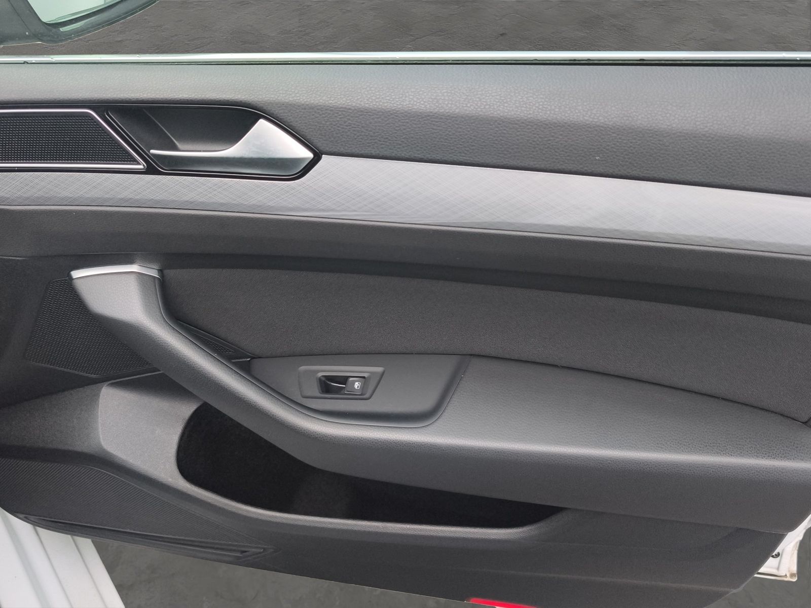 Volkswagen Passat Variant - Bild 21