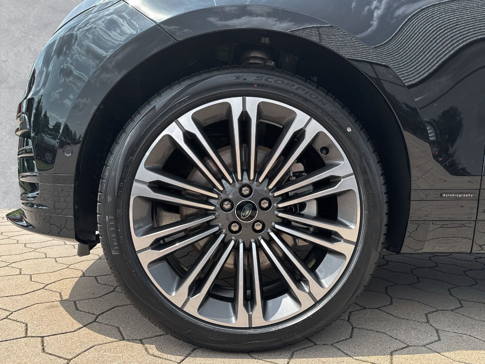 Land Rover Range Rover Velar - Bild 9