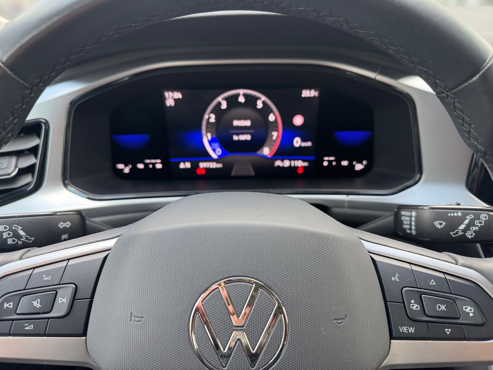 Volkswagen T-Roc - Bild 8