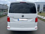 Volkswagen T6 Multivan - VW T6 Multivan von privat