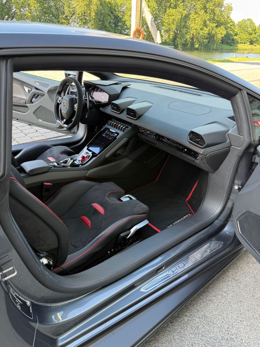 Lamborghini Huracán EVO 4WD LIFT Lamborghini Carbon foto 5