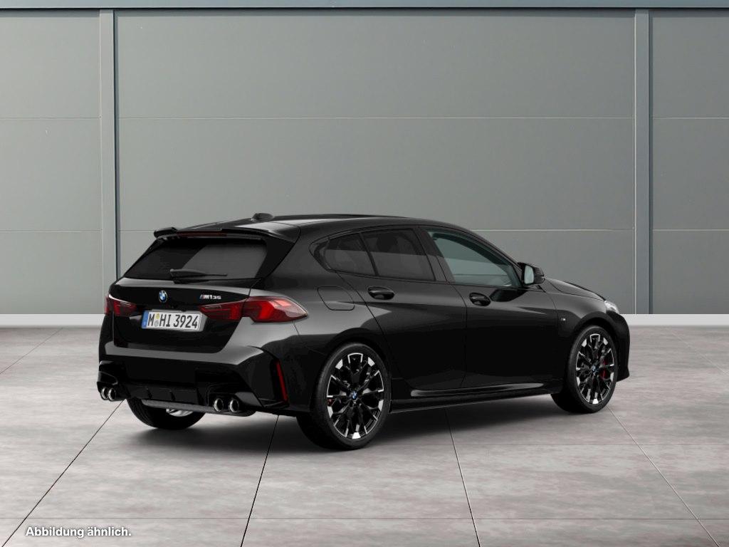 BMW M135 xDrive Sportp. Dig.Cockpit LED Shz. ACC BT