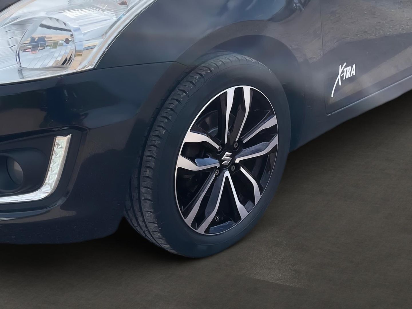 Fahrzeugabbildung Suzuki Swift 1.2 X-TRA Sitzheizung Klima Tempomat