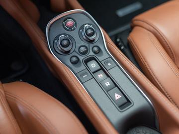 2016 Mclaren 570S 缩略图 19