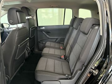 Volkswagen Touran 1.5 TSI DSG COMFORTLINE LED ACC KAMERA 7S
