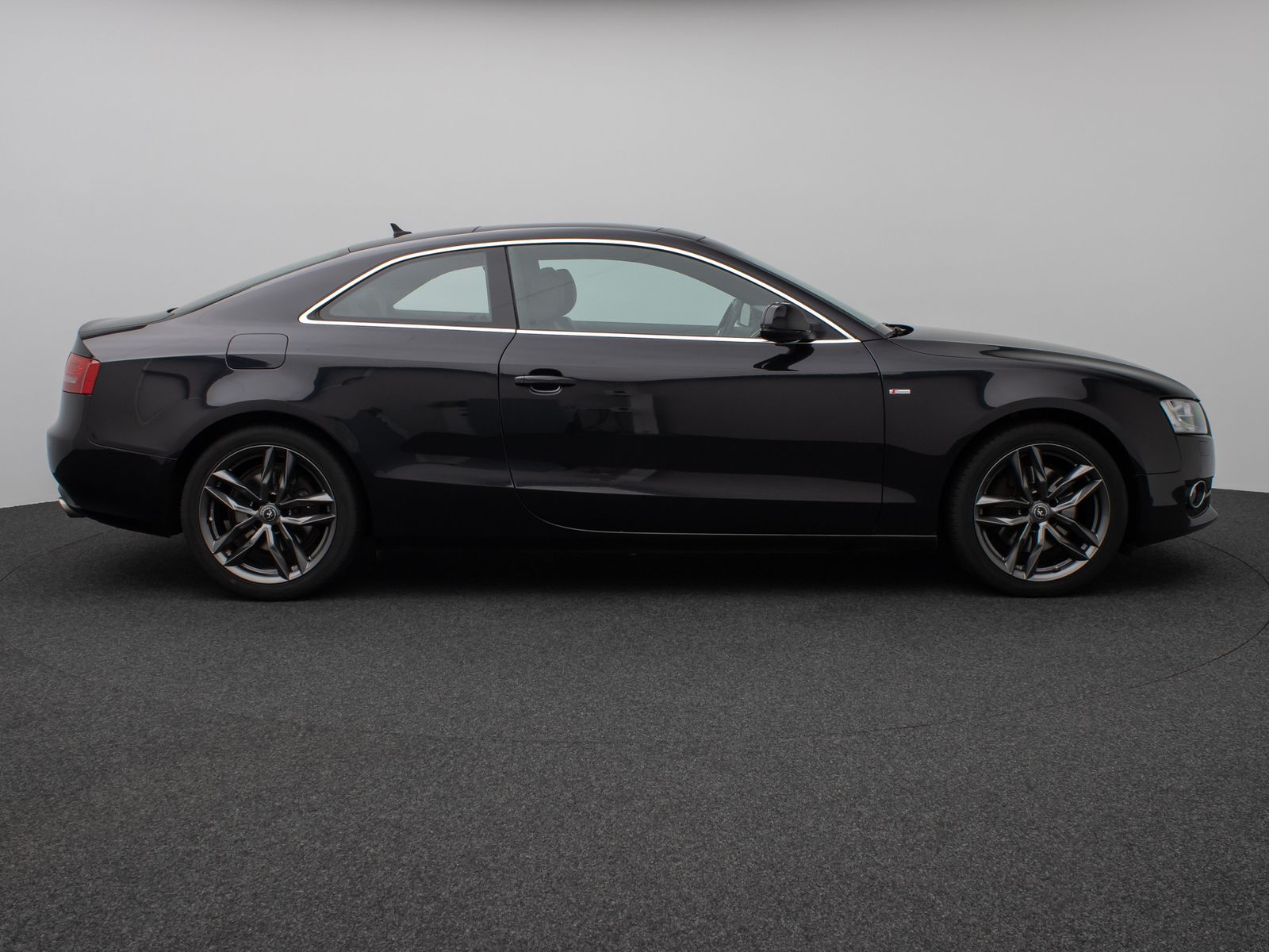 Fahrzeugabbildung Audi A5 Coupe 3.0 TDI quattro Panorama Xenon 8Fach