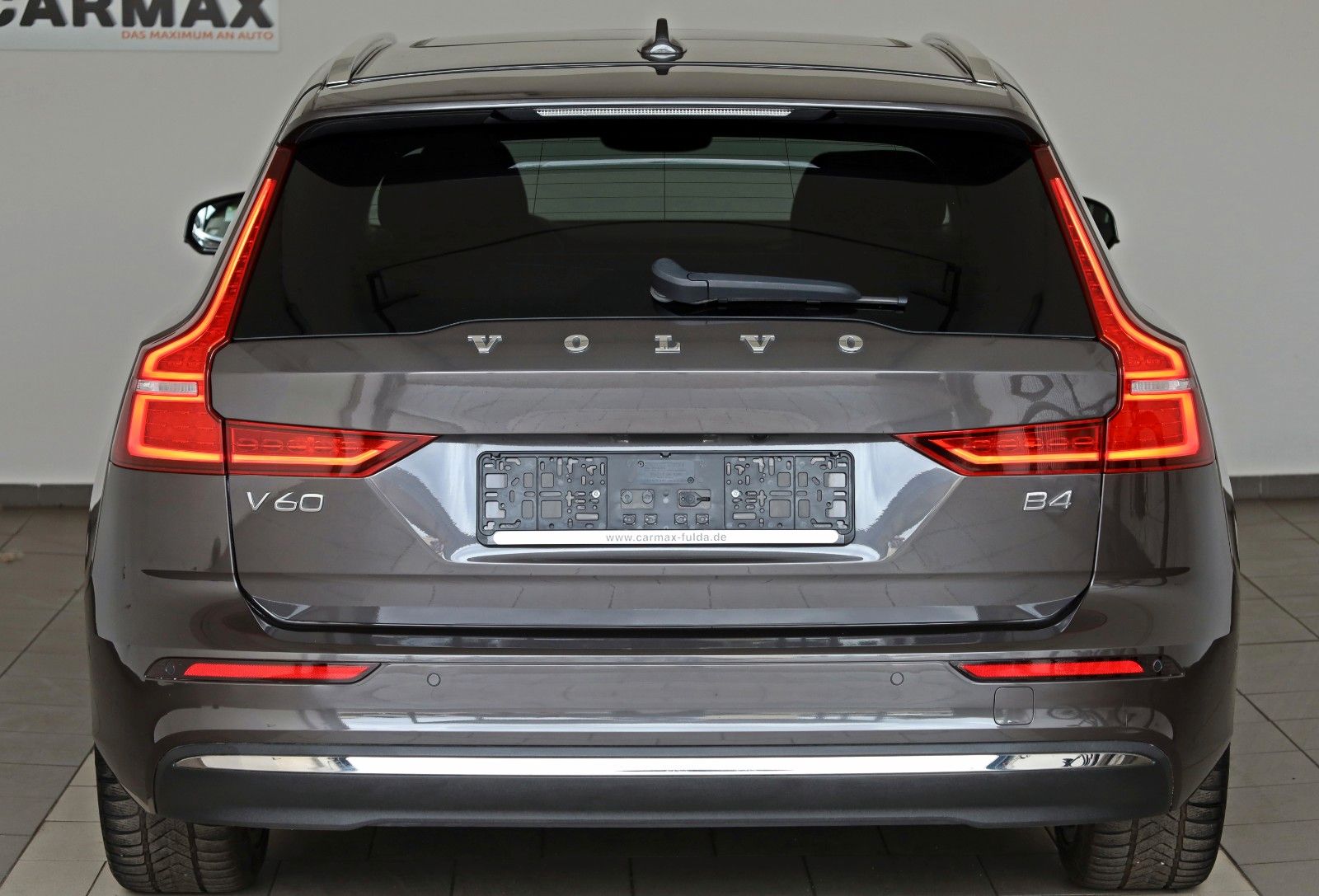 Fahrzeugabbildung Volvo V60 Kombi Plus Bright Leder,Navi,LED,PanDach,ACC
