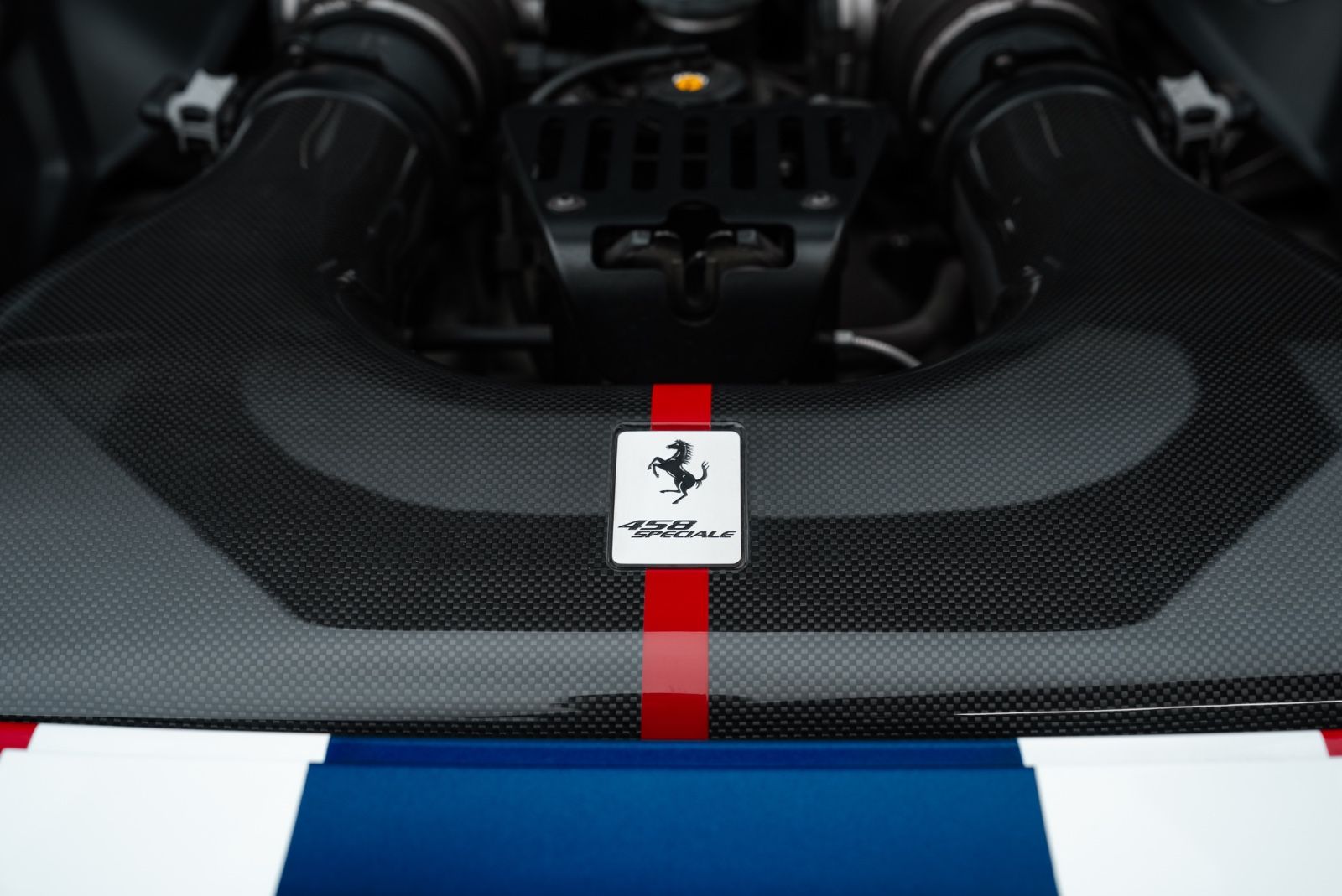 Fahrzeugabbildung Ferrari 458 Speciale LIFT/GARANTIE/SCHECKHEFT/UNFALLFREI