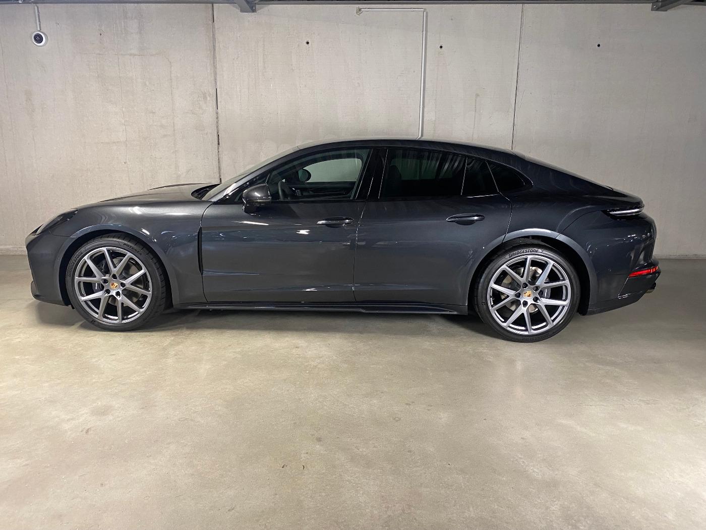 Porsche Panamera 4 | SportDesign Paket | Surround View |