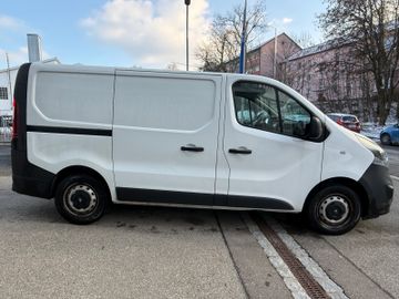 Opel Vivaro - 4