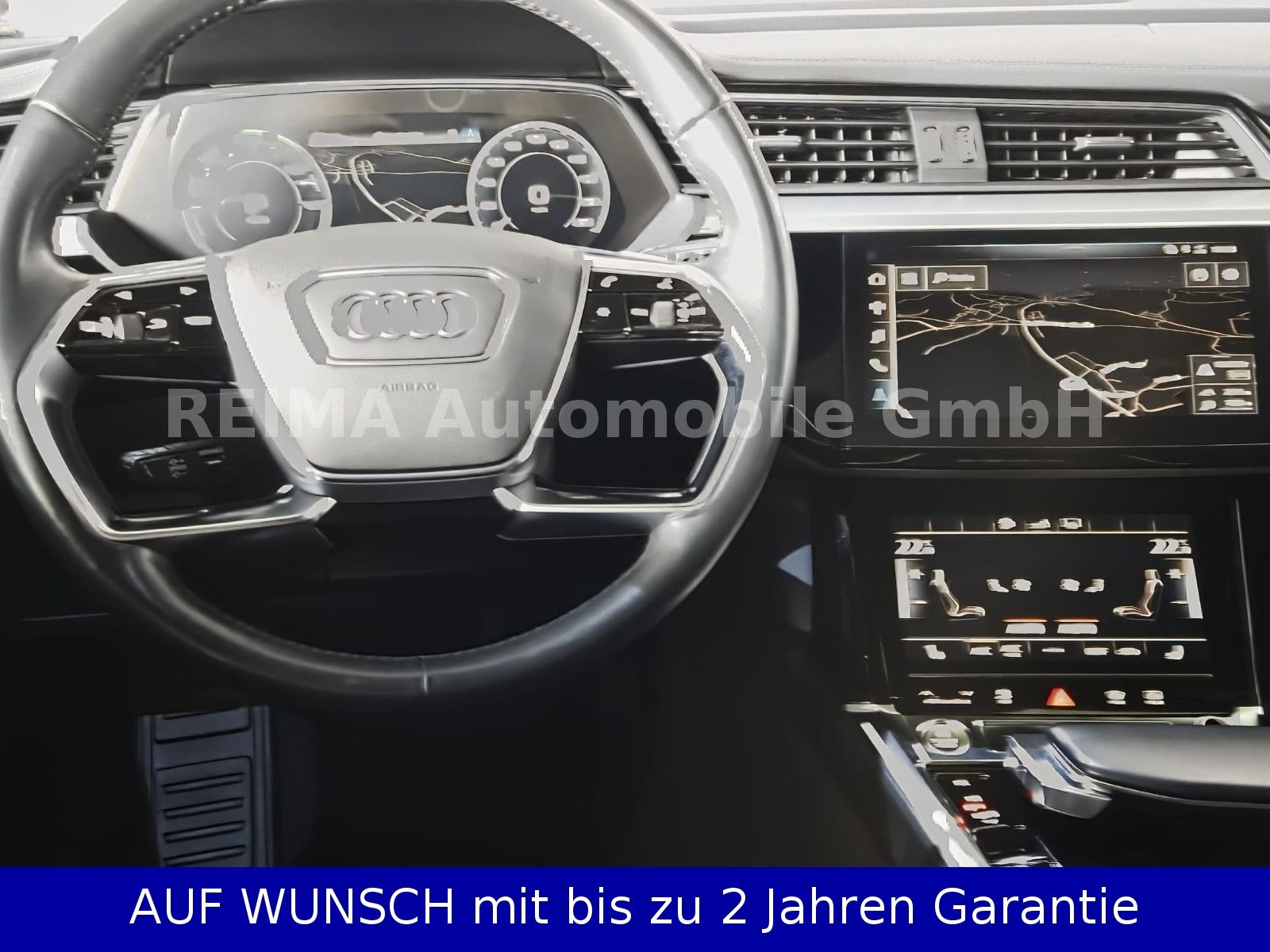 Fahrzeugabbildung Audi e-tron 55 quattro advanced, AHK, Virtual, ACC