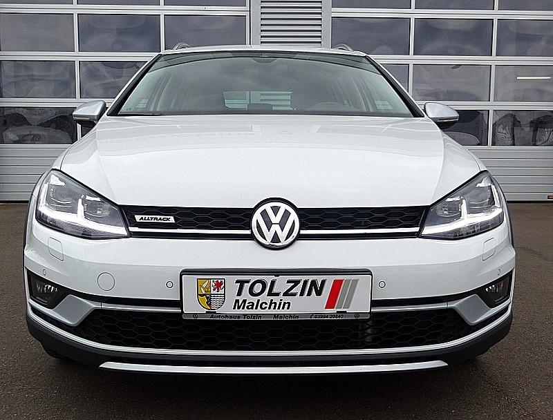 Volkswagen Golf VII Alltrack 2.0TDI /LED/AHK/ACC/DAB/NAVI