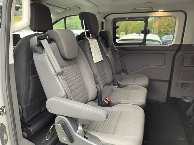 Ford Tourneo Custom 320 L2 Titanium AHK foto 11