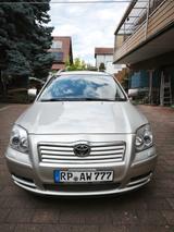 Toyota Avensis Sol 2.0-i- Limousine - Toyota Avensis in Mannheim