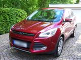 Ford Kuga Scheckheft gepflegt 2 Hand  Häng... - Ford Kuga: Limousine