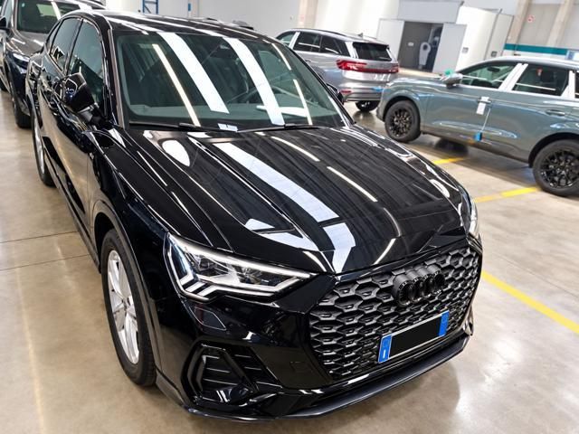 Image of Audi Q3