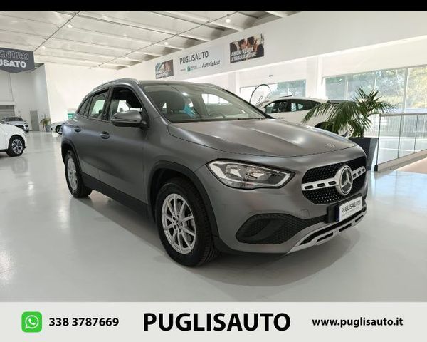 Mercedes-Benz MERCEDES-BENZ GLA 200 d Automatic Business