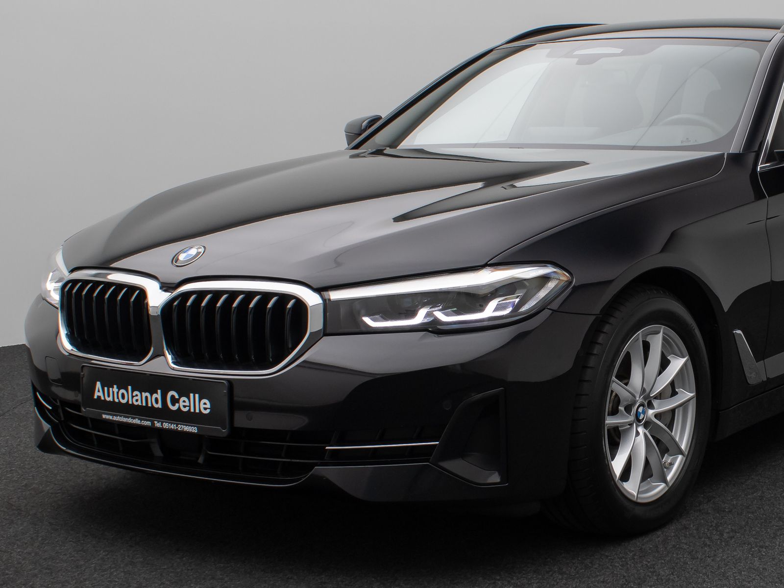 Fahrzeugabbildung BMW 530d Kamera DAB HiFi 4xKlima Leder Sport Alarm