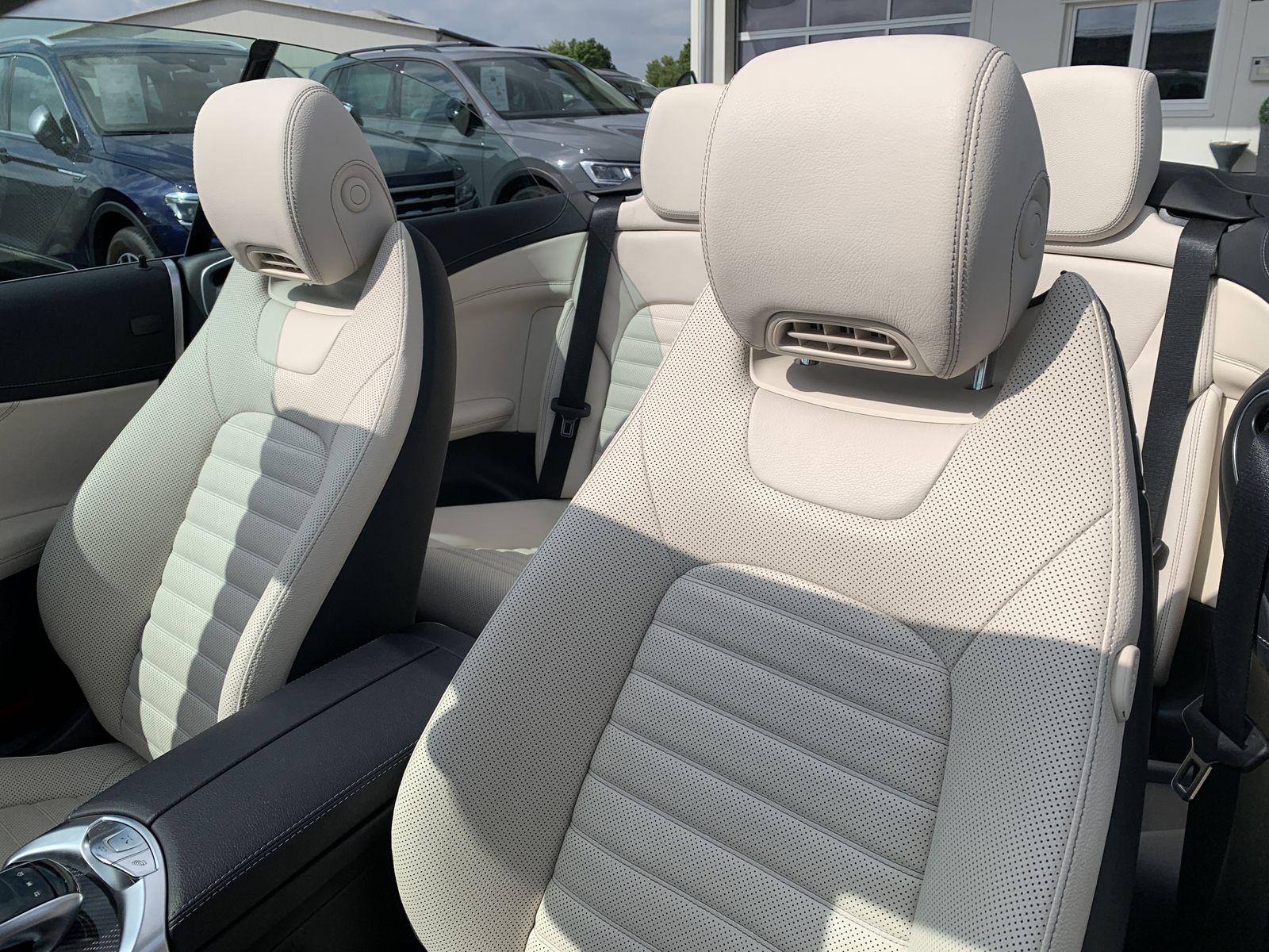 Fahrzeugabbildung Mercedes-Benz C 43 AMG 4Matic*360*AHK*Burmester*CarbonPaket*