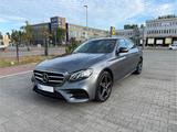 Mercedes-Benz E 300 de AMG Head-Up Widescreen Garantie MwSt - Hybrid (Diesel/Elektro): Grau, Limousine