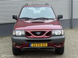 Nissan Terrano 2.4 Comfort 4X4 klima AHK - Nissan Terrano: 2.4