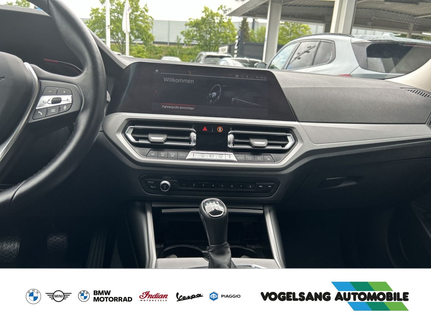 Fahrzeugabbildung BMW 318 d Advantage, Standheizung,Rückfahrkamera,Len