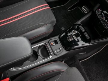 Opel Corsa F e GS Line Kamera OPC-Line-Paket LED