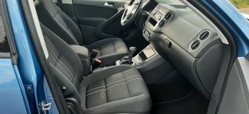 Volkswagen Tiguan - 12