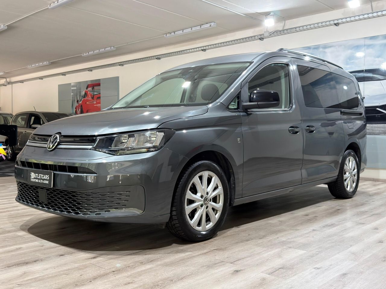 Volkswagen VOLKSWAGEN CADDY MAXI 2.0TDI 122cv DSG - 7 POSTI imagem 3