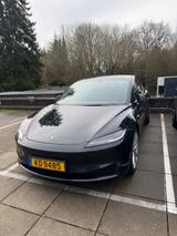 Tesla Model 3 Hinterradantrieb RWD RWD - Tesla Model 3 aus 2024