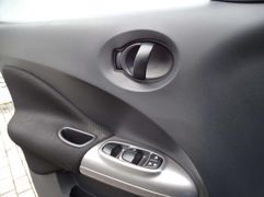 Fahrzeugabbildung Nissan Juke Visia Plus  **TÜV-NEU / SERVICE-NEU / 2-HAN