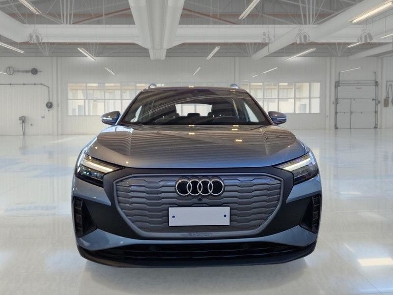 Audi AUDI Q4 E-TRON 35 E-TRON BUSINESS SUV imagem 2