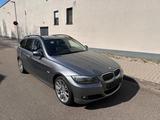 BMW 330i xDrive Touring AUTOMATIK Facelift Panorama - BMW 3er Reihe aus 2008: Facelift